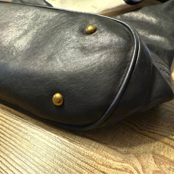 Frye Hobo Bag. NWT - Picture 6 of 10